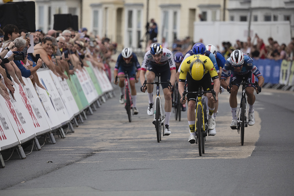British National Road Championships 2025 - Road Race - Men - riders sprint for the minor places on the seafront in Aberystwyth