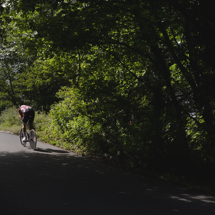British National Road Championships 2025 - Time Trial - Elite Men - Josh Giddings seen from behind as he tackles the course