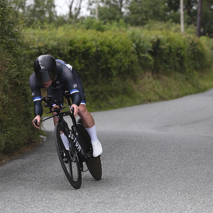 British National Road Championships 2025 - Time Trial - U23 Men - Zachary Metheringham of Team PB Performance approaches a steep descent