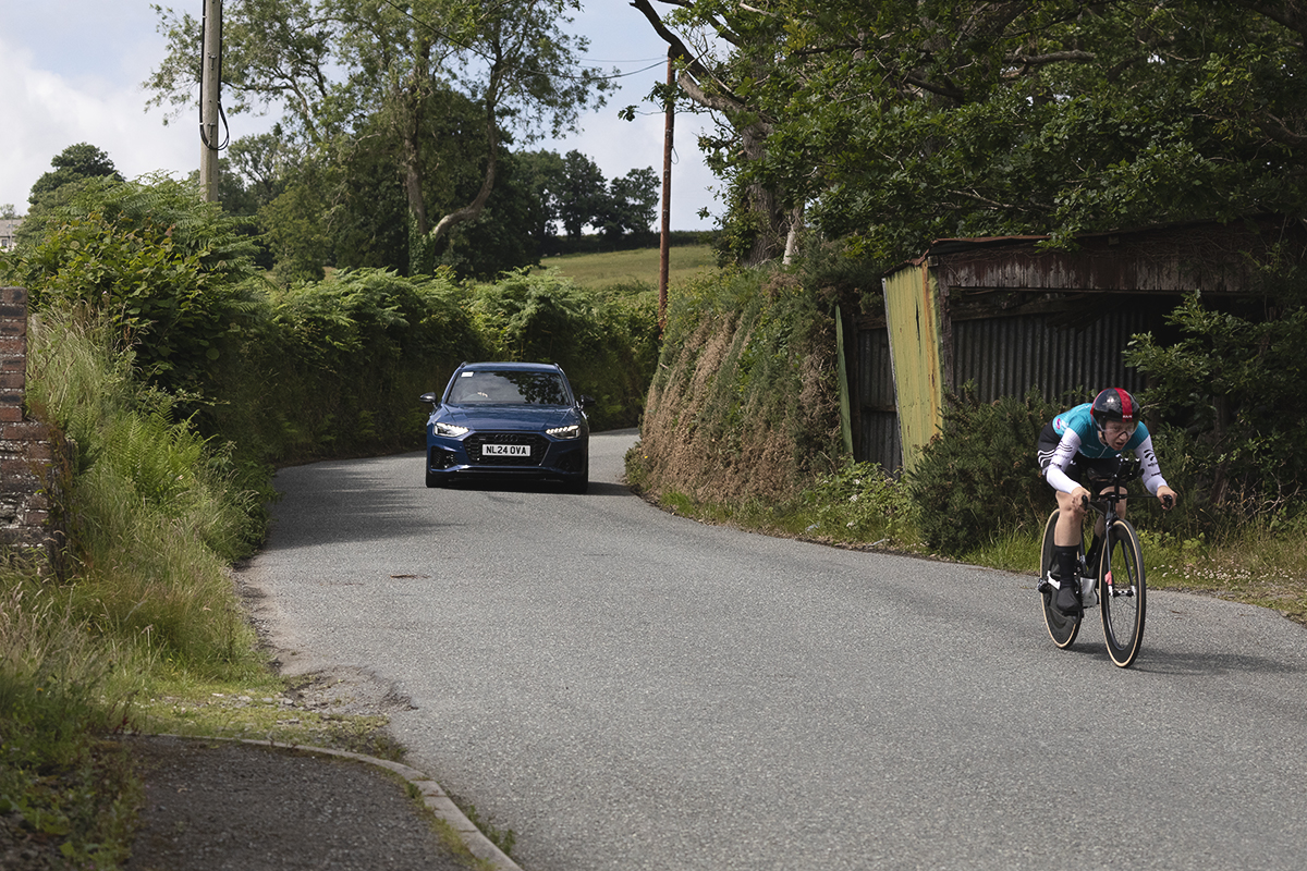 British National Road Championships 2025 - Time Trial - Elite Women - Joanne Rea of Team Boompods is followed by her team car during the event