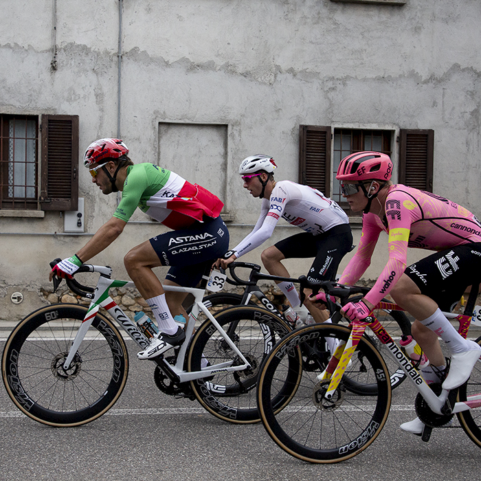 Coppa Bernocchi 2024 - Alberto Bettiol rides through Castelseprio