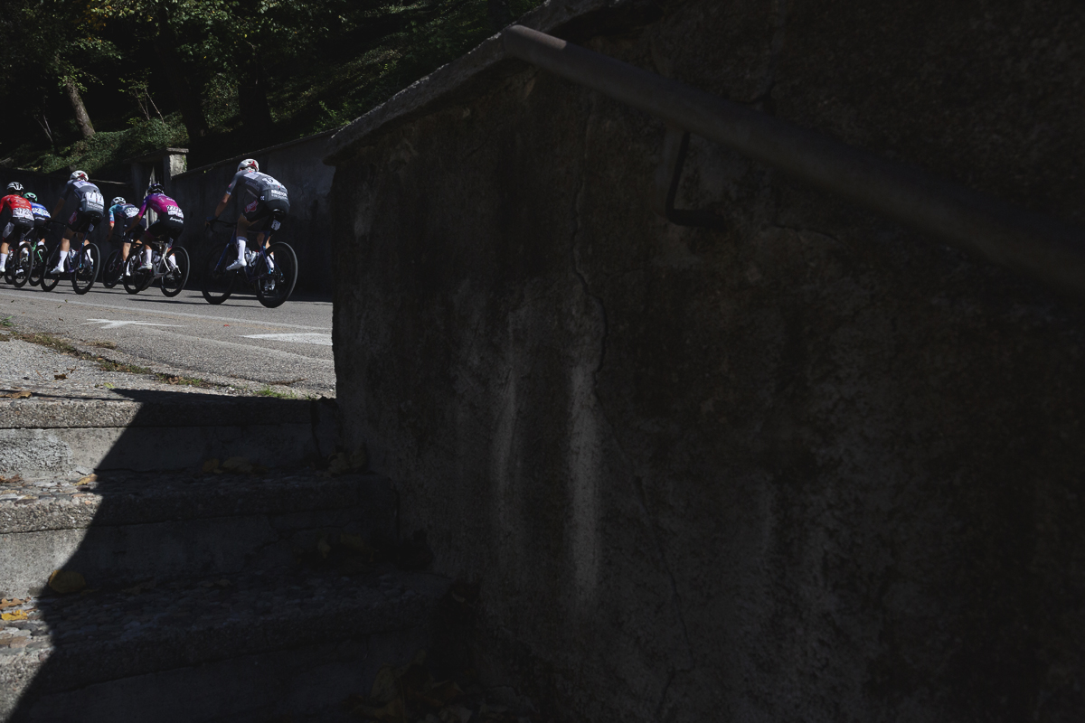 Coppa Bernocchi 2025 - Riders in Castiglione Olona shown from a set of steps leading downwards
