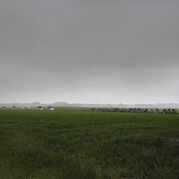E3 Saxo Classic 2024 - Riders seen in the distance on Aaste Heerweg