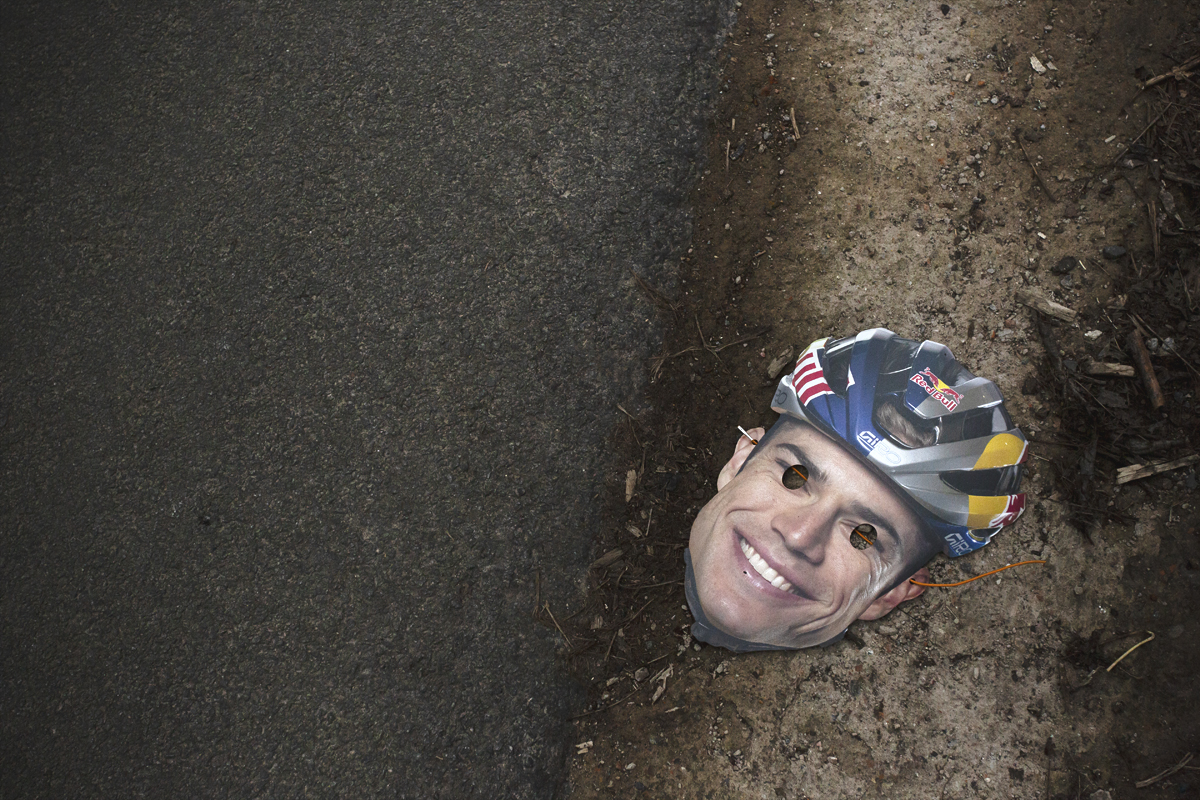 E3 Saxo Classic 2024 - A Wout Van Aert mask on the floor at the side of the road