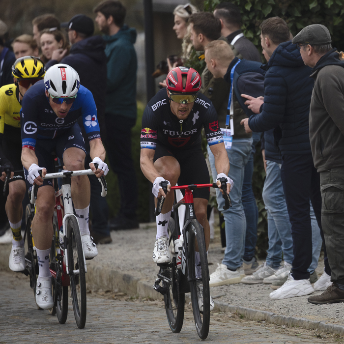 E3 Saxo Classic 2025 - Stefan Küng & Matteo Trentin are watched on by spectators