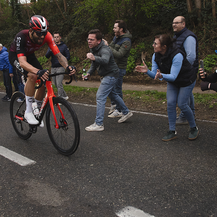 E3 Saxo Classic 2025 - Filippo Ganna - Filippo Ganna is encouraged by enthusiastic fans at the road side