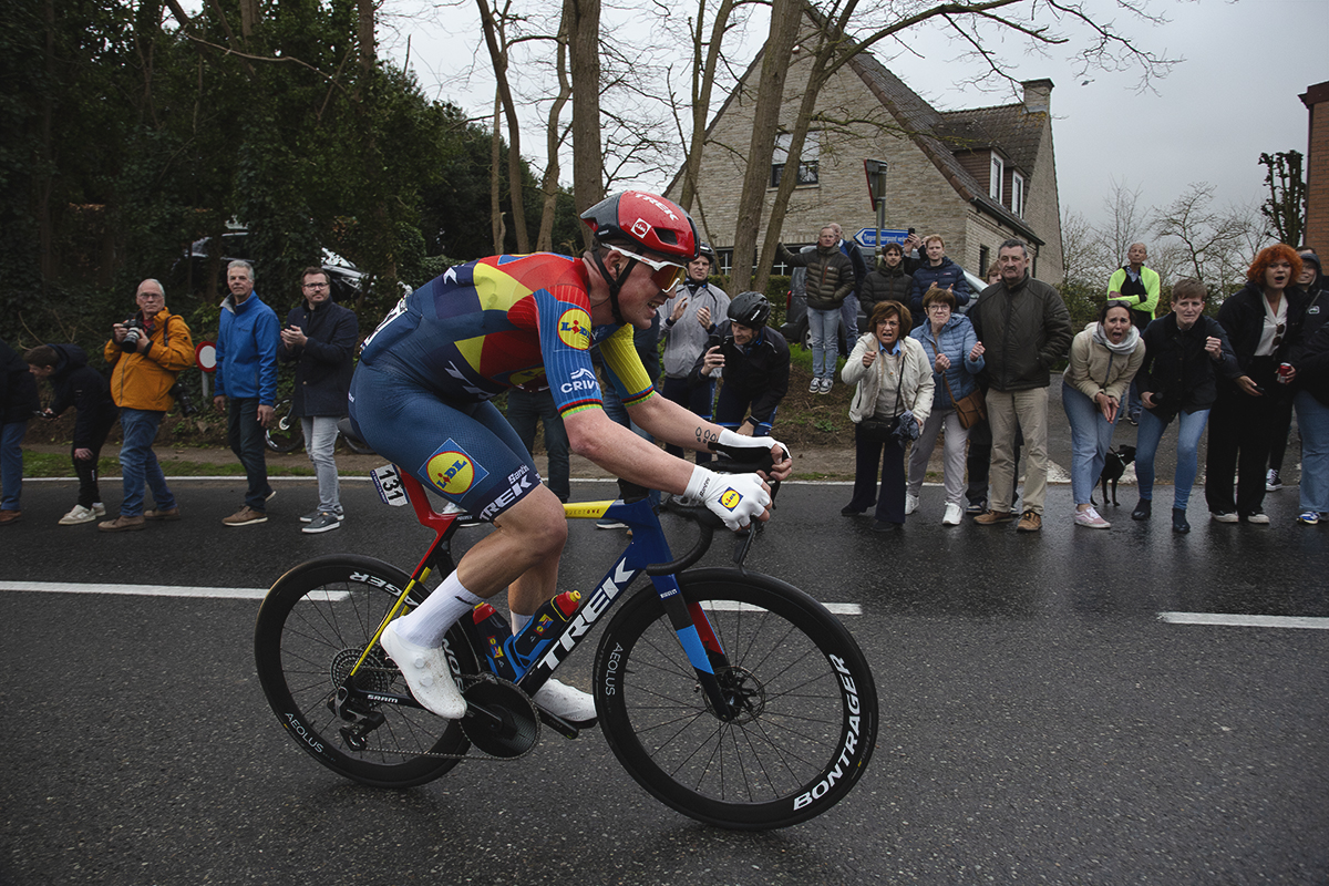 E3 Saxo Classic 2025 - Mads Pedersen is encouraged by enthusiastic Belgian women