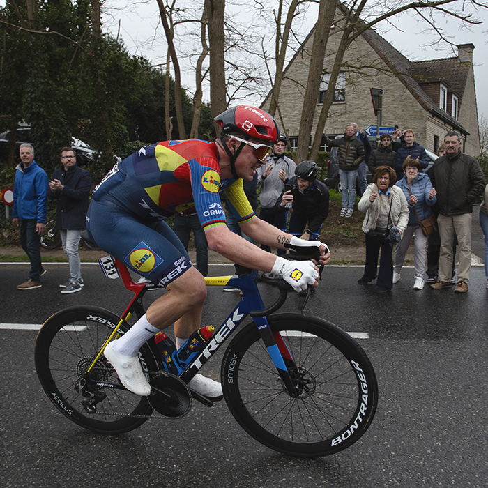 E3 Saxo Classic 2025 - Mads Pedersen is encouraged by enthusiastic Belgian women