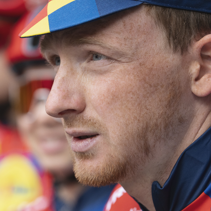 Giro dell’Emilia 2025 - A pensive looking Tao Geoghegan Hart prior to the race start