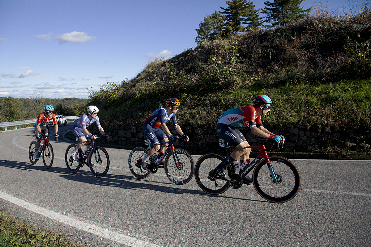Gran Piemonte 2024 - The Maggiora climb with a group of riders completing their effort