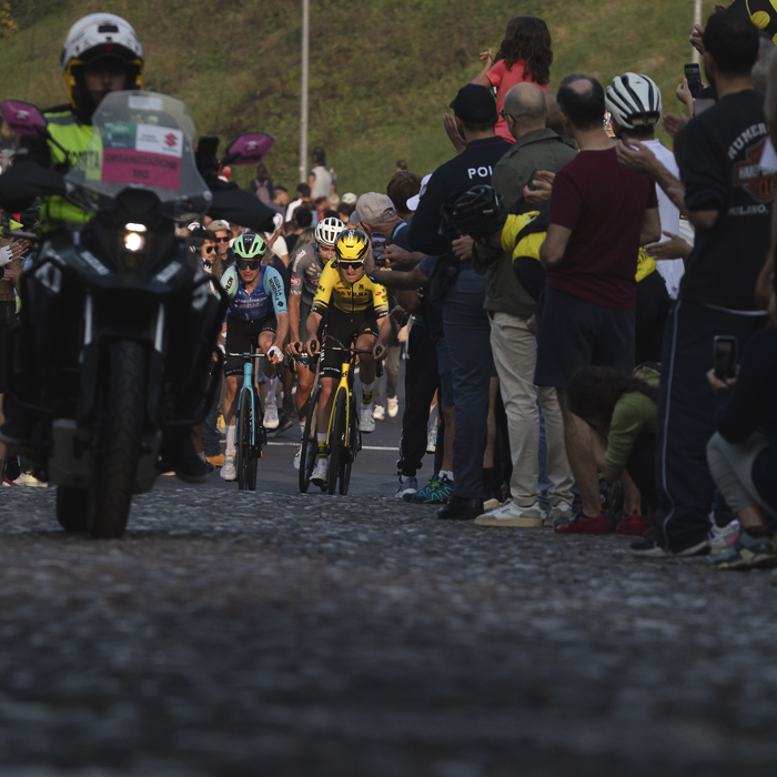 Il Lombardia 2025 - Riders seen tackling the pebbled cobble streets of Bergamo as fans applaud