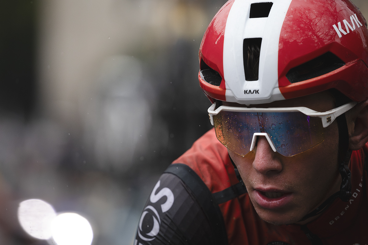 La Flèche Wallonne 2025 - Artem Shmidt of INEOS Grenadiers, rain clearly seen on his sunglasses