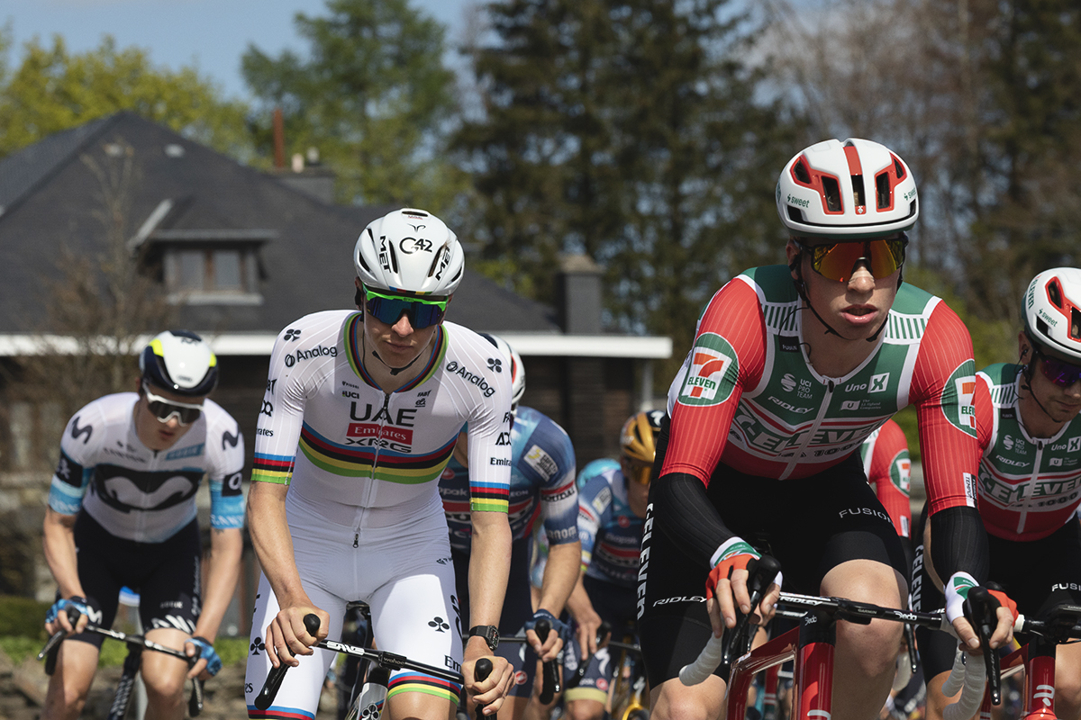 Liege Bastogne Liege 2025 - Tadej Pogačar wearing his World Champion’s kit and Anders Halland Johannessen in the Seven Eleven kit at Baraque de Fraiture