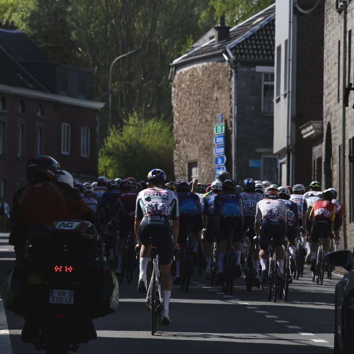 Liege Bastogne Liege 2025 - Jonas Koch drops off the back of the peloton