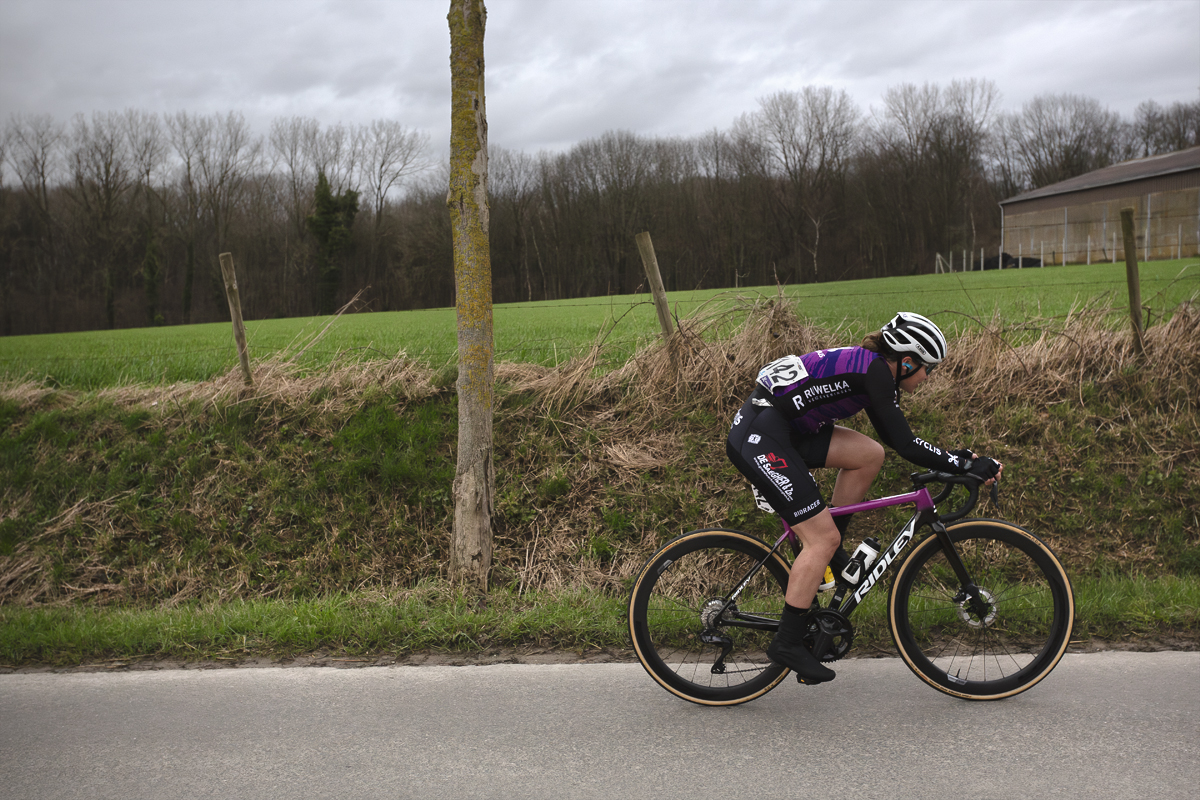 Omloop Het Nieuwsblad Vrouwen 2024 - Marieke de Groot of Proximus - Cyclis CT on Kapellestraat