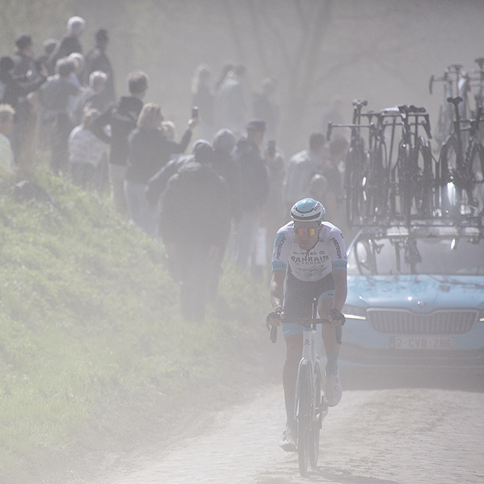 Paris Roubaix 2024 - Łukasz Wiśniowski of Bahrain - Victorious cycles through the dust on Quiévy à Saint-Python
