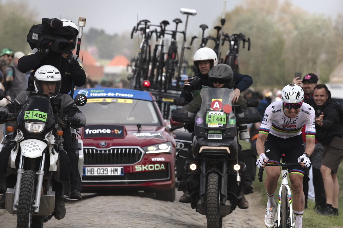 Paris Roubaix 2025 - Tadej Pogačar grits his teeth as he tackles a cobbled sector