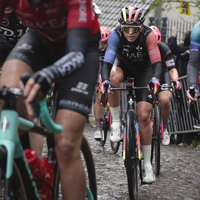Ronde van Vlaanderen Vrouwen 2024 - Eleonora Camilla Gasparrini seen tackling the cobbled climb of Molenberg