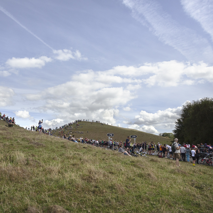 Tour of Britain 2025 - Fans line the hills at Burton Dassett