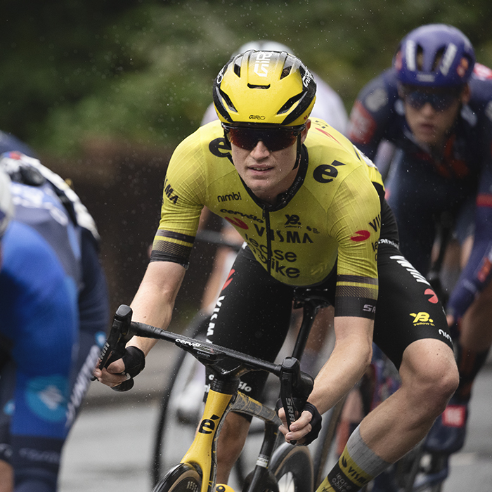 Tour of Britain 2025 - Thomas Gloag descends in the wet in Crumlin
