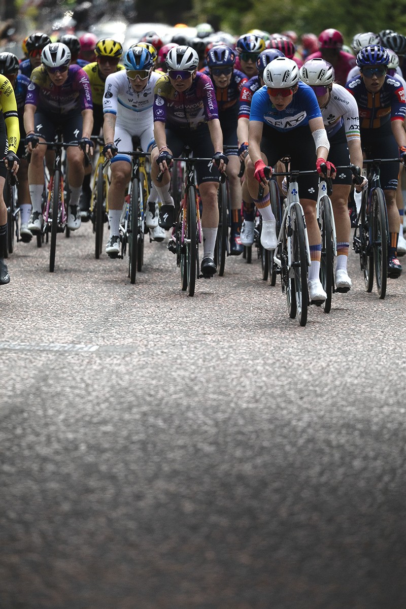 Tour of Britain Women’s 2025 - Stage 4 - Riders approach on one of the roads through Glasgow Green