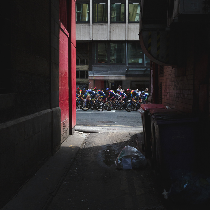 Tour of Britain Women’s 2025 - Stage 4 - The peloton framed by St Mary’s Lane and its detritus