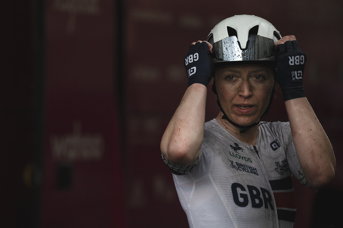Tour of Britain Women’s 2025 - Stage 3 - Anna Morris wet and dirty from the stage in Kelso