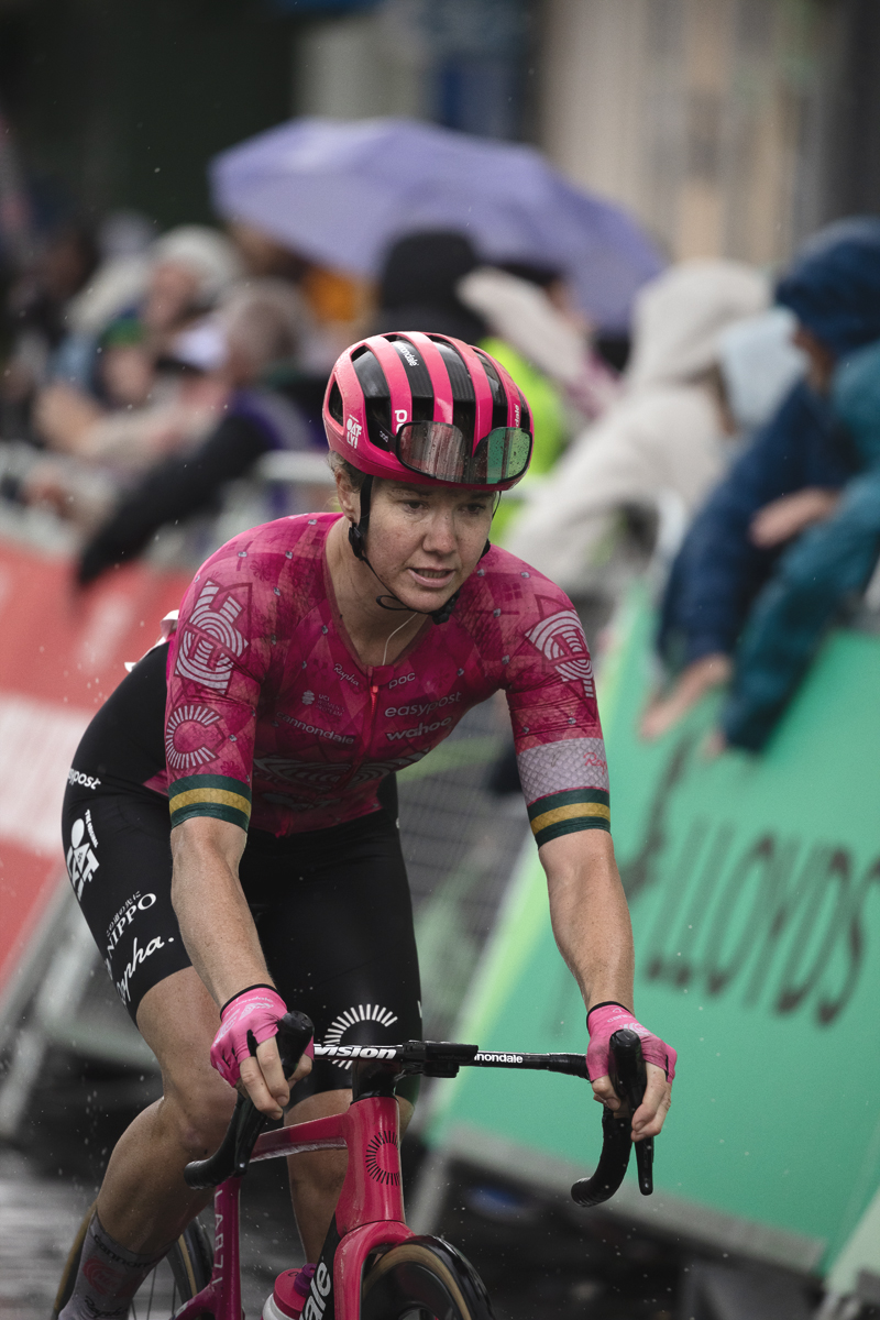 Tour of Britain Women’s 2025 - Stage 3 - Sarah Roy focuses to complete the stage in Kelso