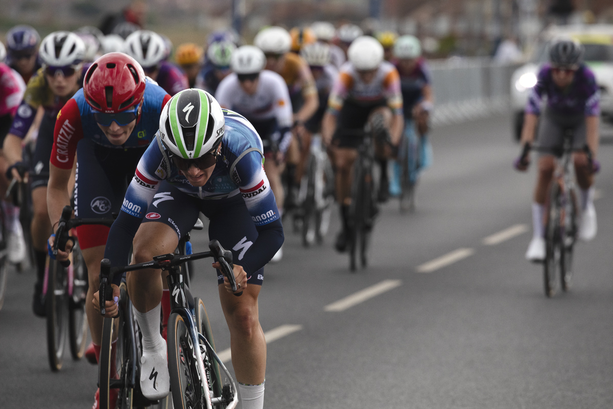 Tour of Britain Women’s 2025 - Stage 1 - Gladys Verhulst-Wild sprints for the finish in Redcar