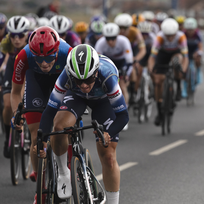 Tour of Britain Women’s 2025 - Stage 1 - Gladys Verhulst-Wild sprints for the finish in Redcar
