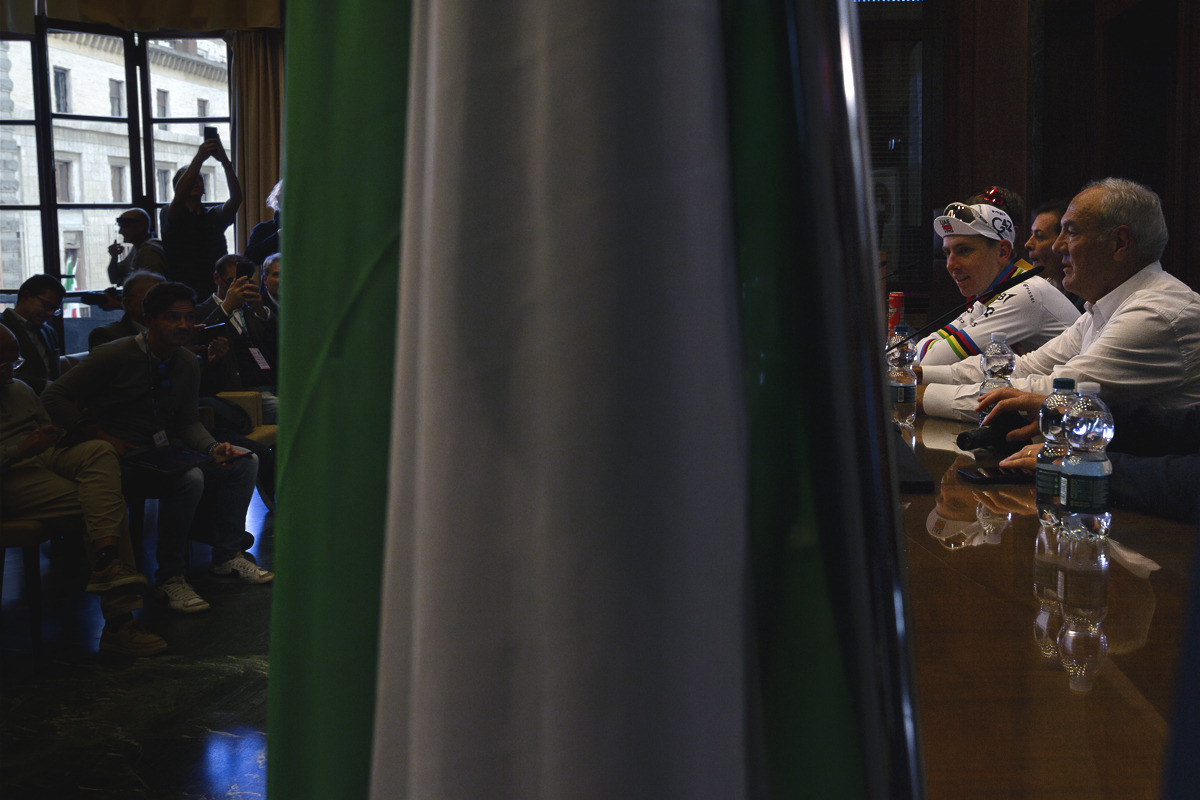 Tre Valli Varesine 2025 - Tadej Pogačar & Renzo Oldani at the press conference after the race