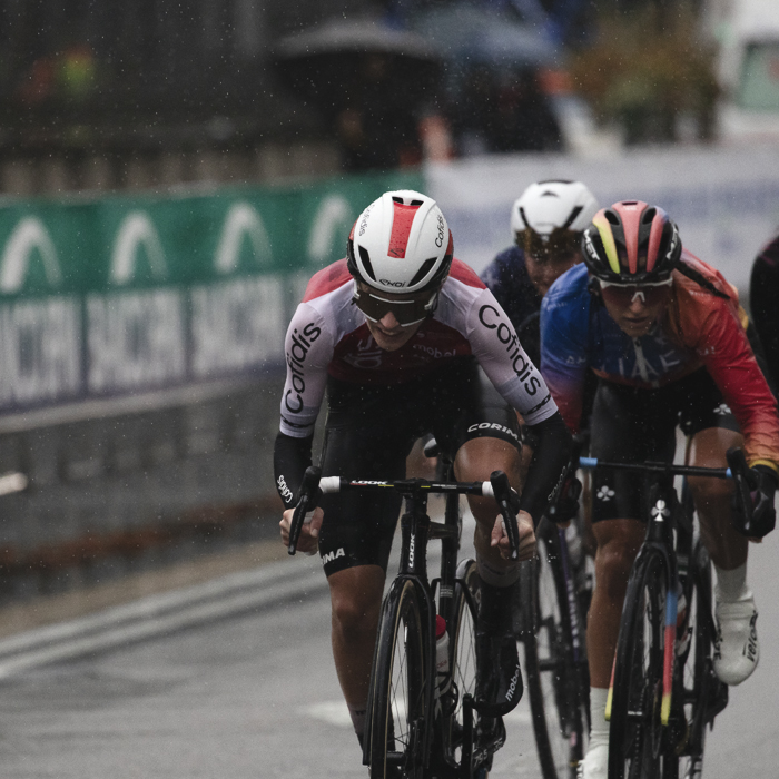 Tre Valli Varesine Women’s Race 2024 - Julie Bego sprints for the finish