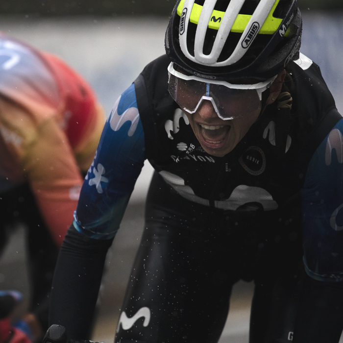Tre Valli Varesine - Liane Lippert screams with effort as she sprints for the finish in Varese